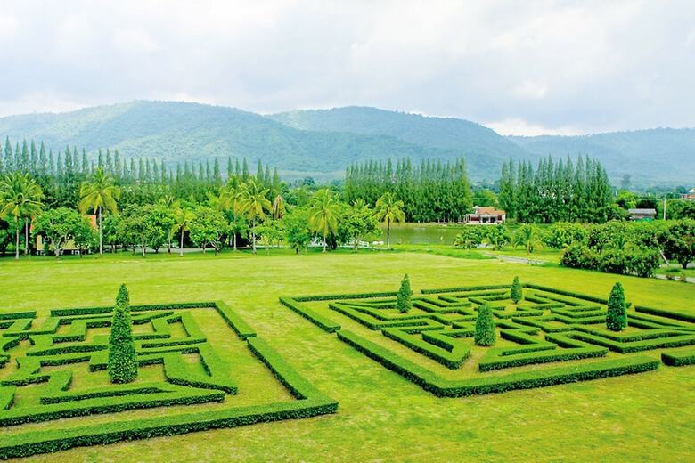 Chateau de Khaoyai Hotel & Resort