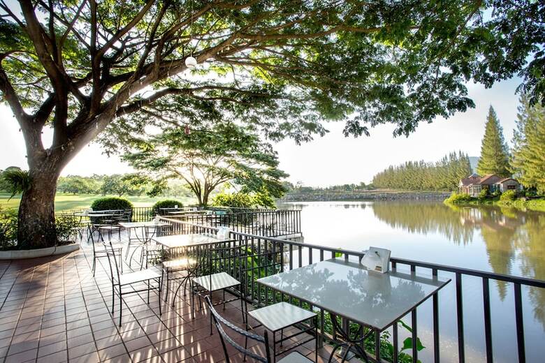 Chateau de Khaoyai Hotel & Resort