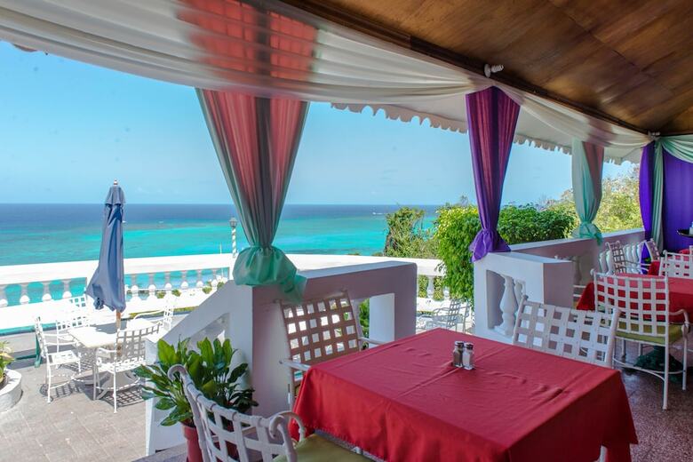 Aparthotel Moonlight Beach Studio At Montego Bay Club Resort