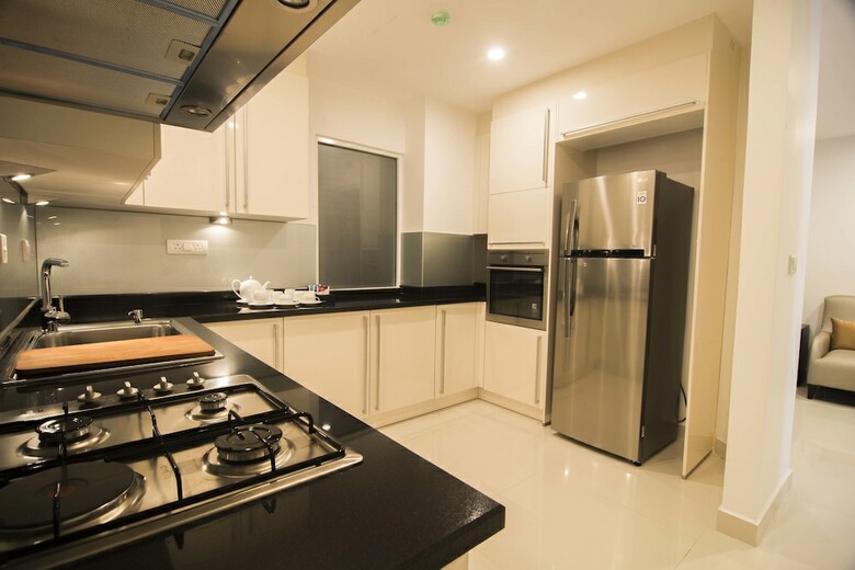Aparthotel Platinum One Suites