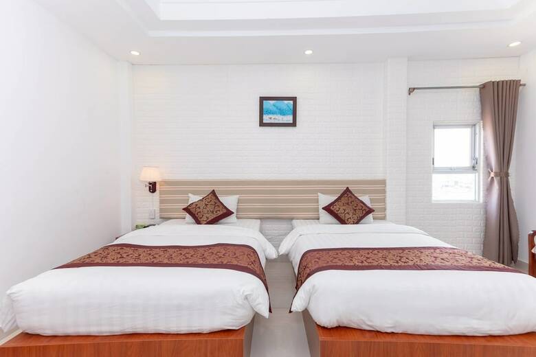 Airport Saigon Hotel