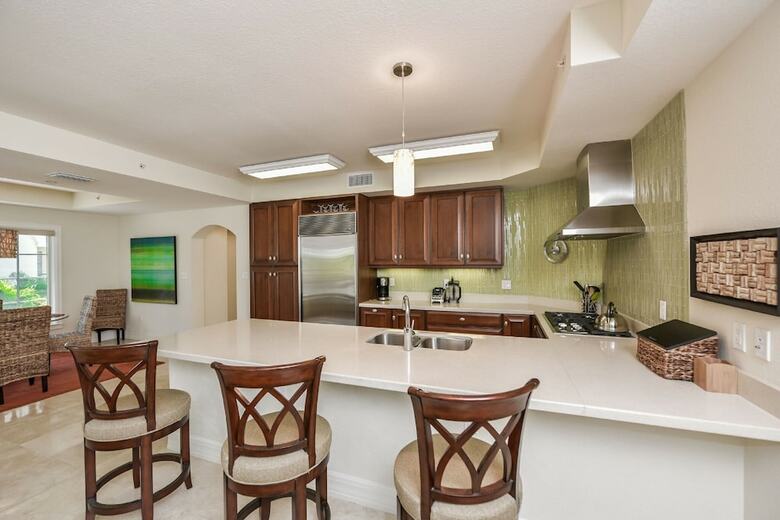 Beach Villas At The Oasis By Beachside Management