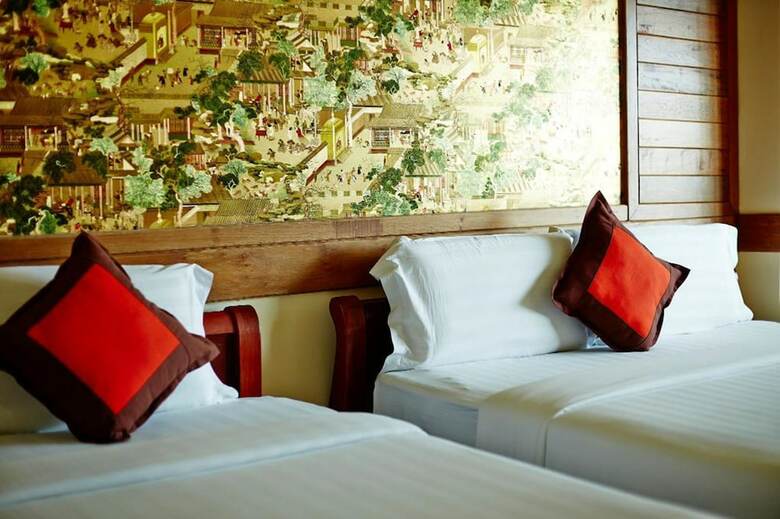 Ease Jomtien Hotel