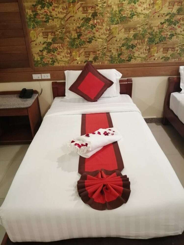 Ease Jomtien Hotel