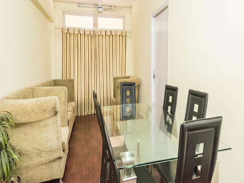 Hotel Oyo 1724 Shivam Apartment
