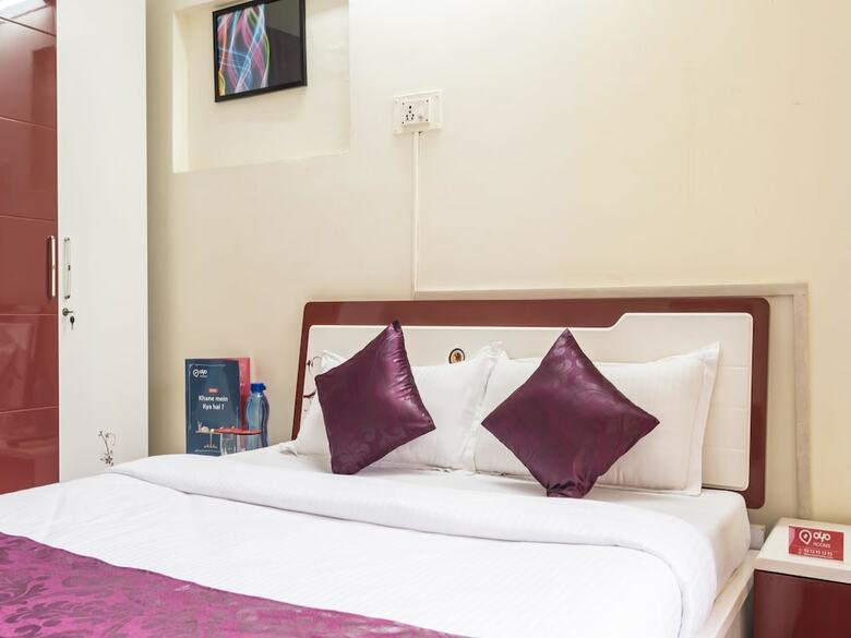 Hotel Oyo 1724 Shivam Apartment