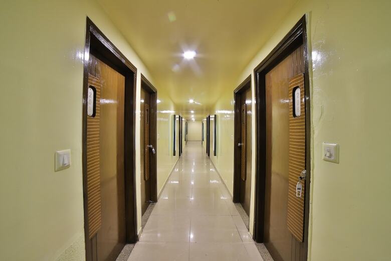 Oyo 1967 Hotel Kalash Residency