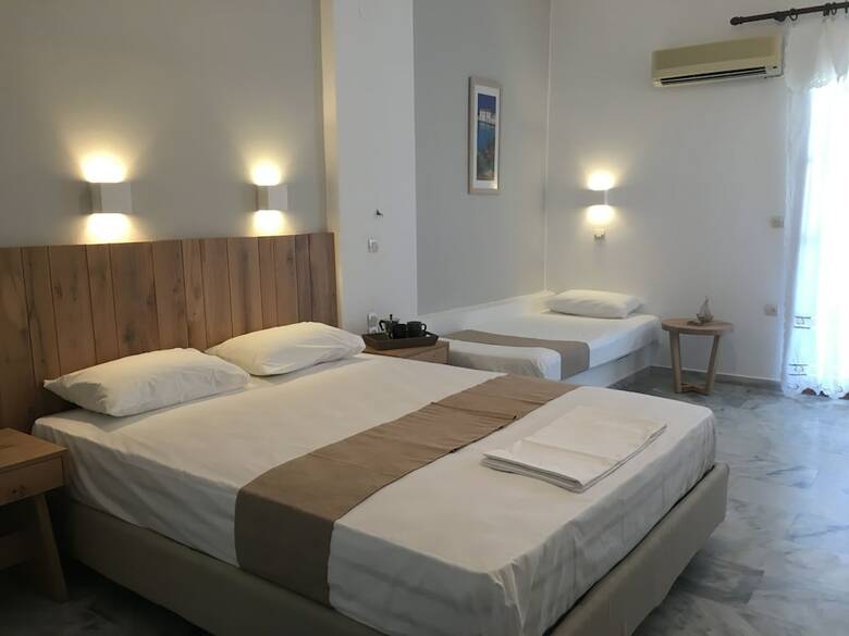Hotel Kostas & Ioanna Studios