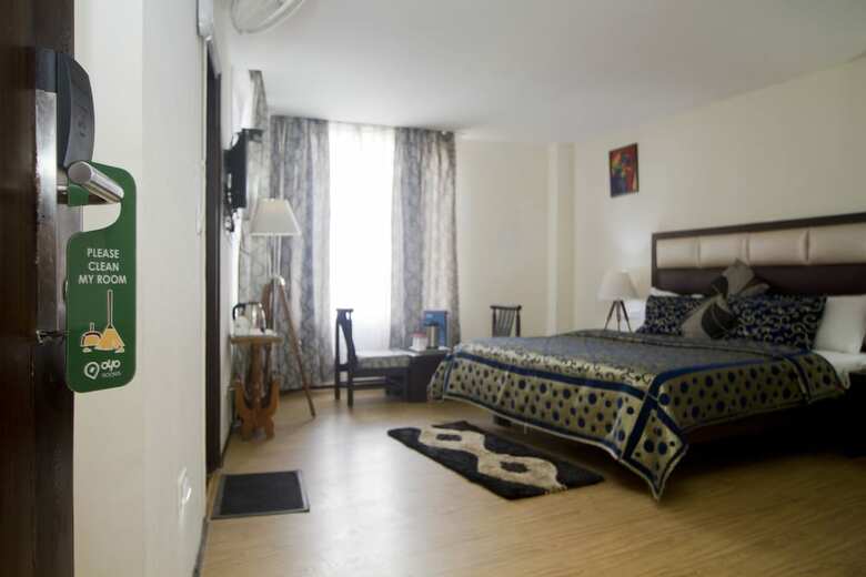 Oyo 1619 Hotel Swiss Wood