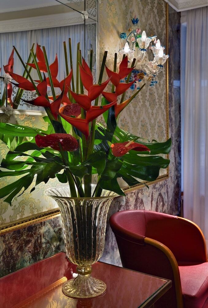 Hotel Montecarlo