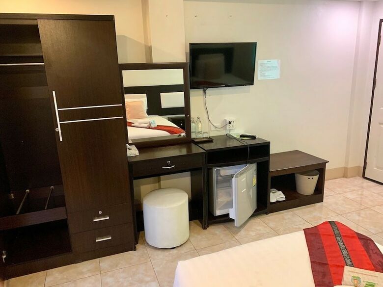 Hotel Nan Thara Place