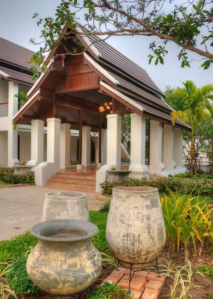 Wiang Kaew Hotel