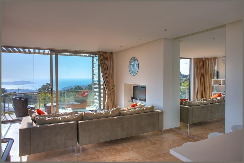 Hotel Aegean Hills