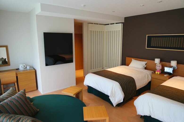Huis Ten Bosch Henn Na Hotel