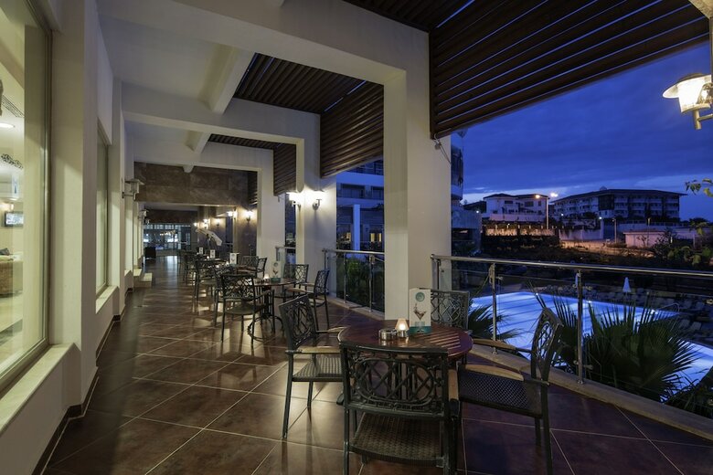 Alba Royal Hotel - All Inclusive - Adults Only