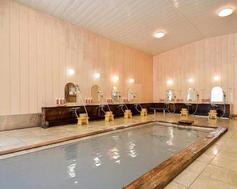 Shirahone Onsen Tsuruya Ryokan