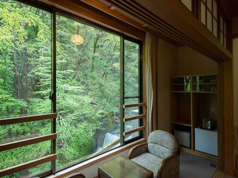 Shirahone Onsen Tsuruya Ryokan