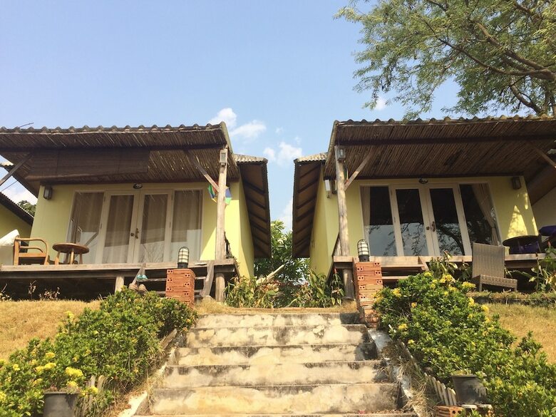 Hotel Him Naam Pai Resort