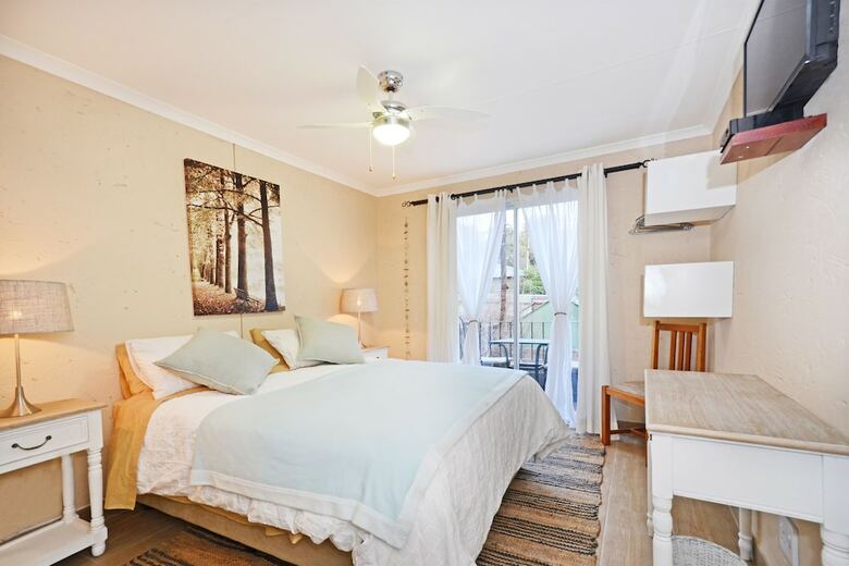Bed & Breakfast Bnb On 8th Avenue