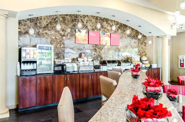 Hotel Comfort Suites Bentonville - Rogers