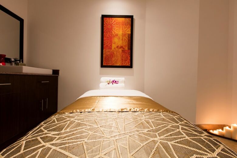 Aparthotel Coral Muscat Hotel & Apartment