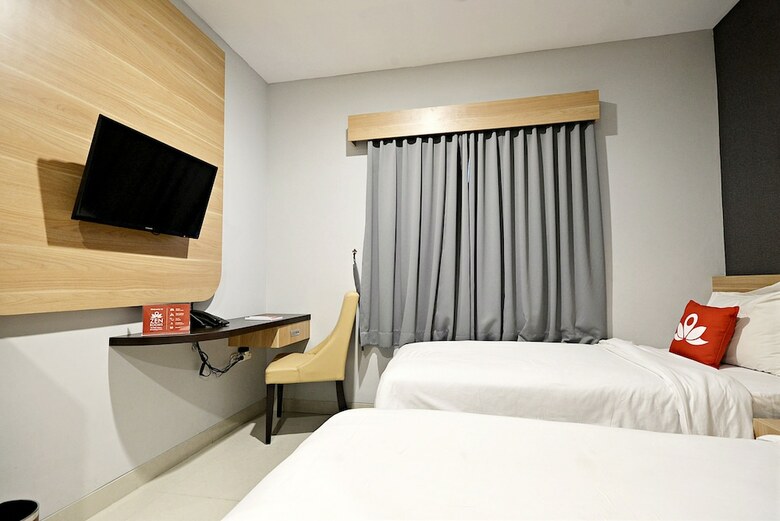 Hotel Zen Rooms Cipete Safin Inn