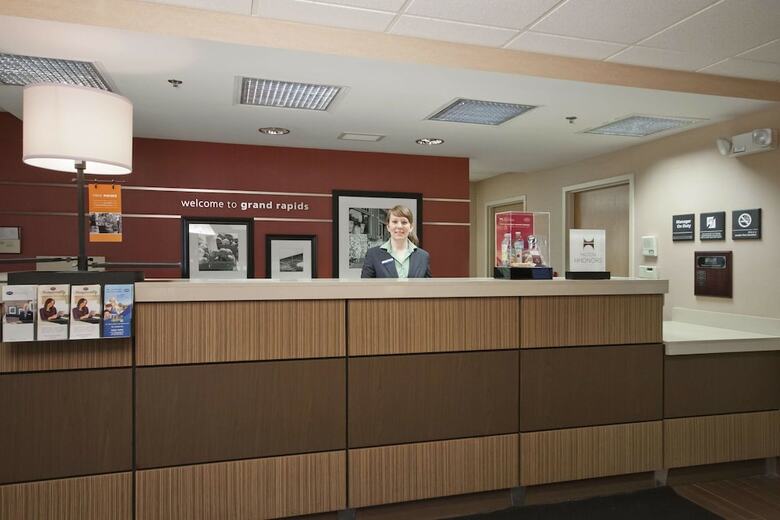 Hotel Hampton Inn Grand Rapids North