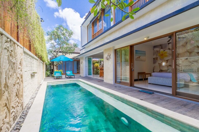 Lacasa Villa Legian