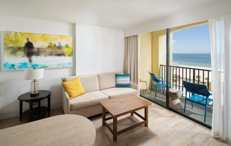 Hotel Sirata Beach Resort