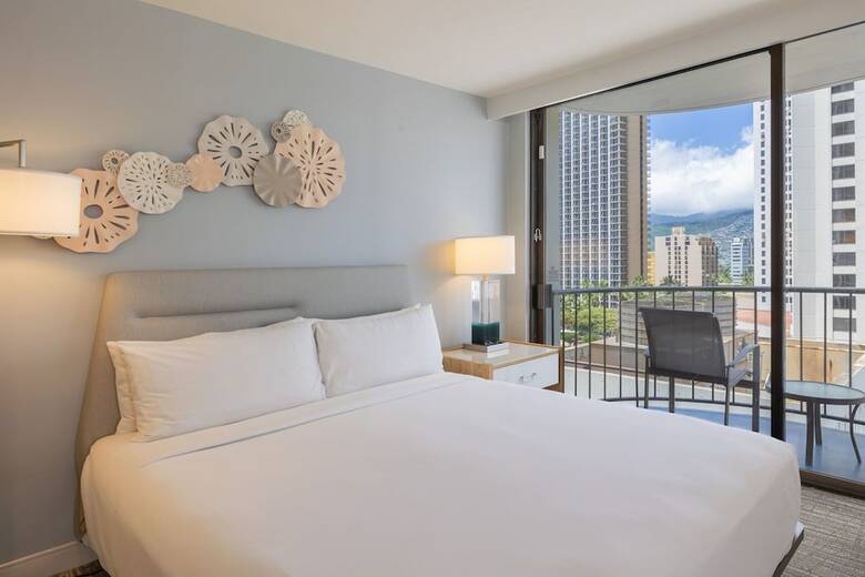 Hotel Waikiki Beach Marriott Resort & Spa