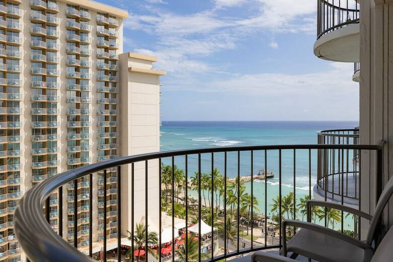 Hotel Waikiki Beach Marriott Resort & Spa