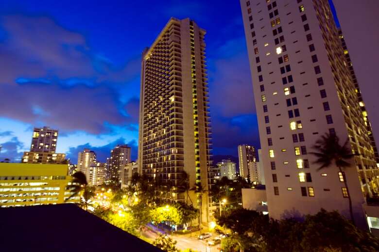 Hotel Waikiki Beach Marriott Resort & Spa
