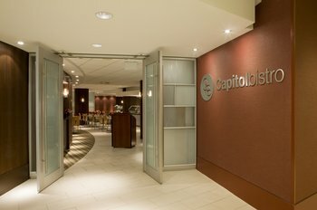 Hotel Holiday Inn D C Capitol At The Smithsonian