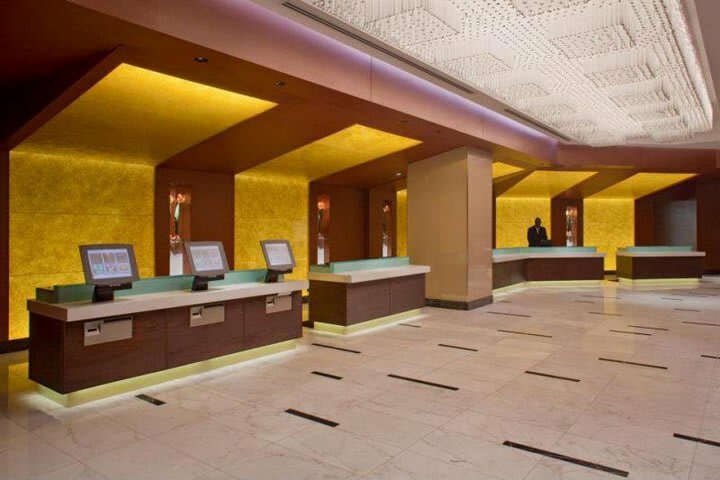 Hotel Grand Hyatt