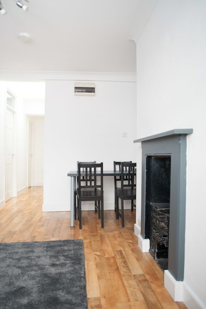 Quire Court Apartments