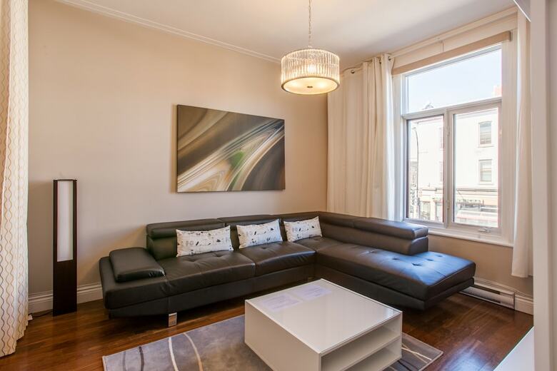 Apartamentos Lmvr - The Laurier