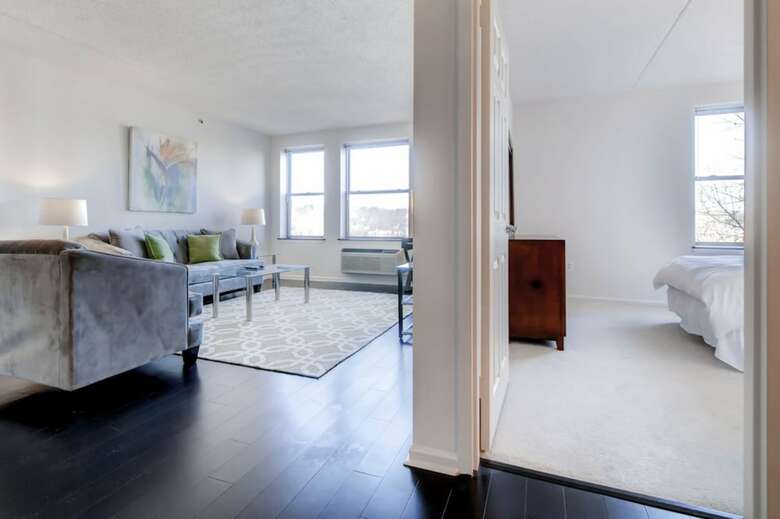 Apartamentos Global Luxury Suites At Commodore Drive