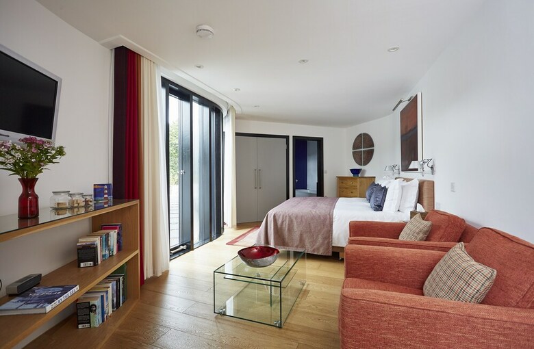 Kaywana Hall Luxury Bed & Breakfast