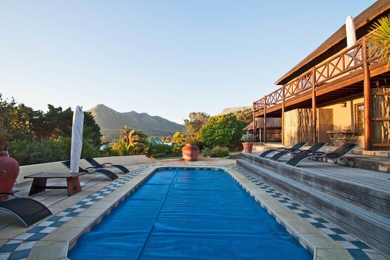 Hotel Wild Rose Country Lodge