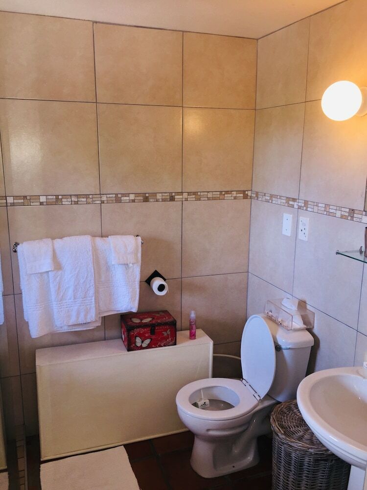 Hotel Wild Rose Country Lodge