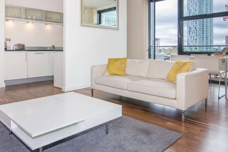 Canary Wharf - Corporate River View Apartments