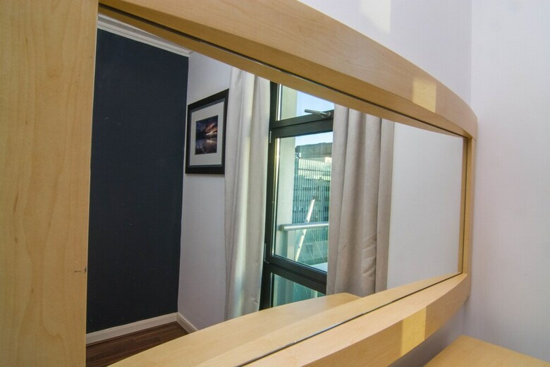 Canary Wharf - Corporate River View Apartments