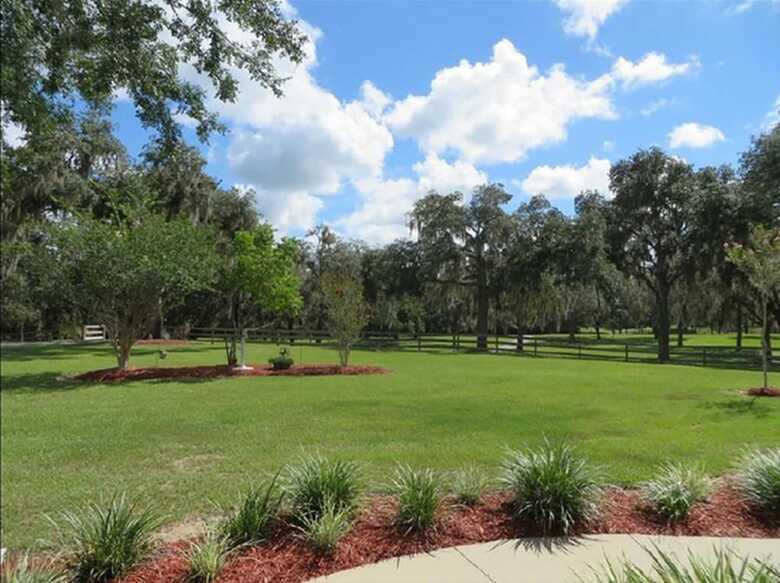 Bed & Breakfast Rock Pointe Ranch