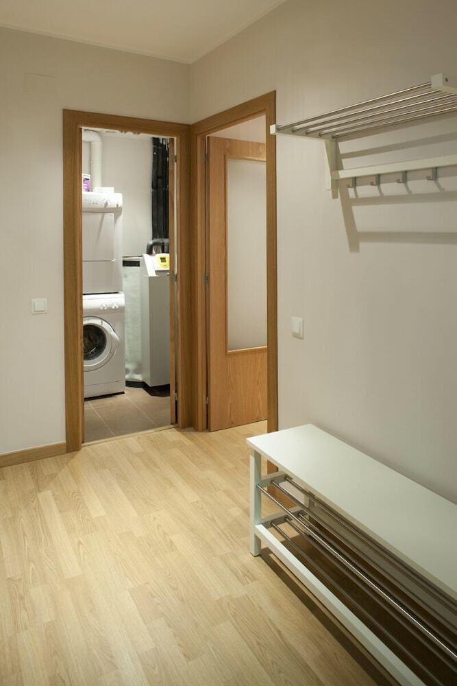 Apartamentos Flateli Pelayo