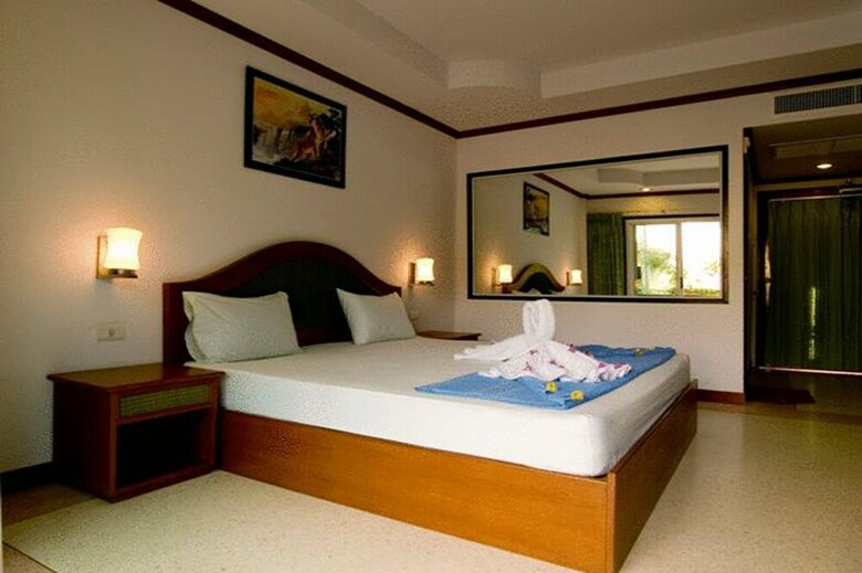 Hotel Kaibae Hut Resort