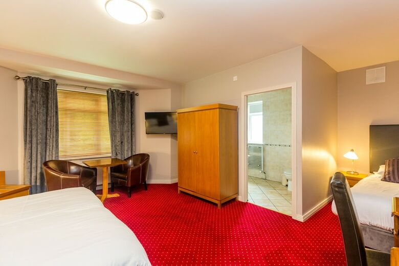 Airport View Hotel & Secret Spa