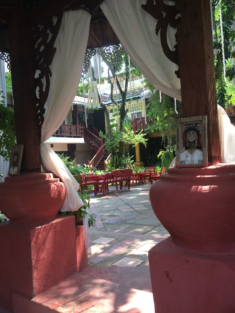 Mae Hong Son Mountain Inn Hotel & Resort