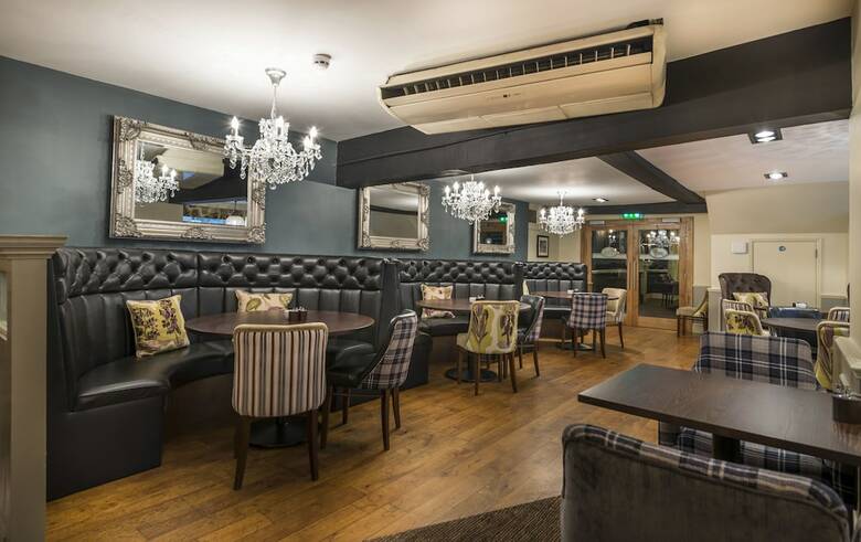 Hotel The Golden Lion