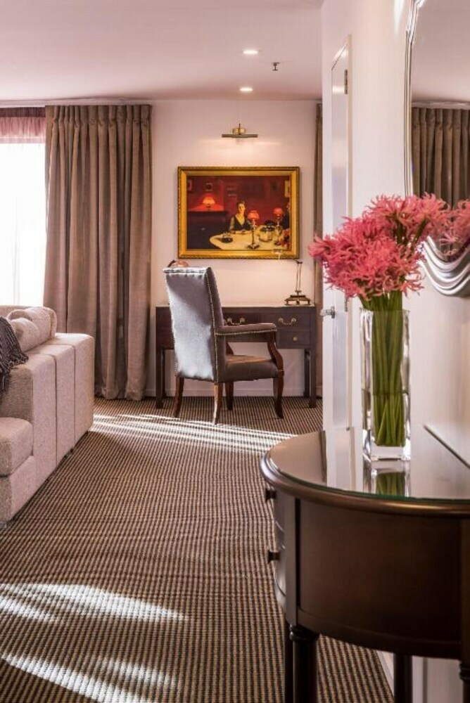 Apartamentos Fino Hotel And Suites