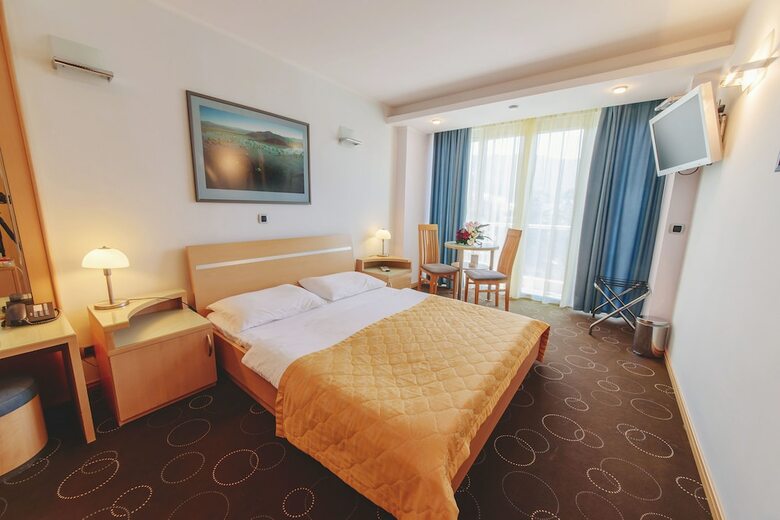 Hotel Montenegro Beach Resort